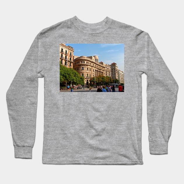 Plaça de Catalunya Long Sleeve T-Shirt by tomg